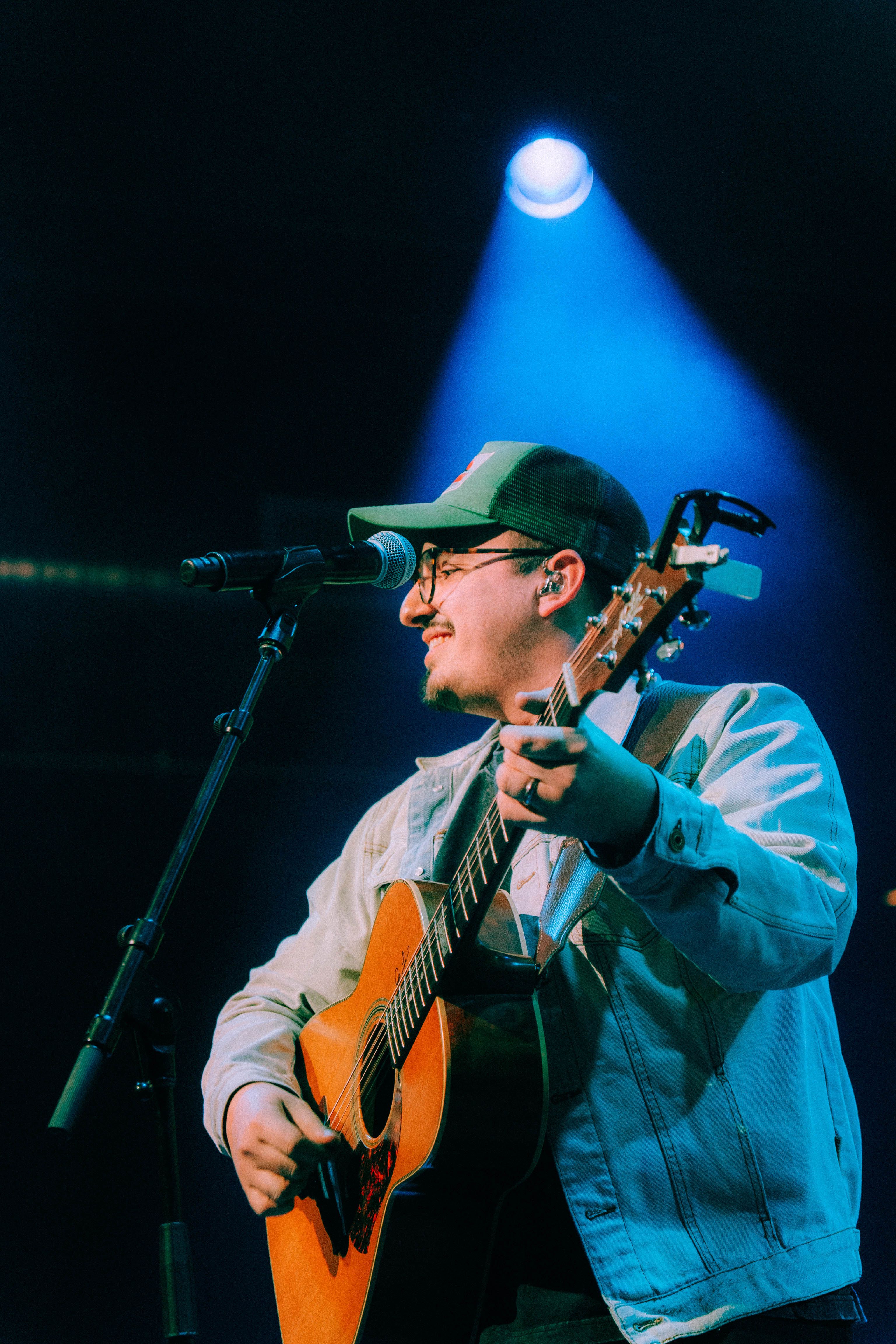Justus Morales, jazz guitarist and guitar coach